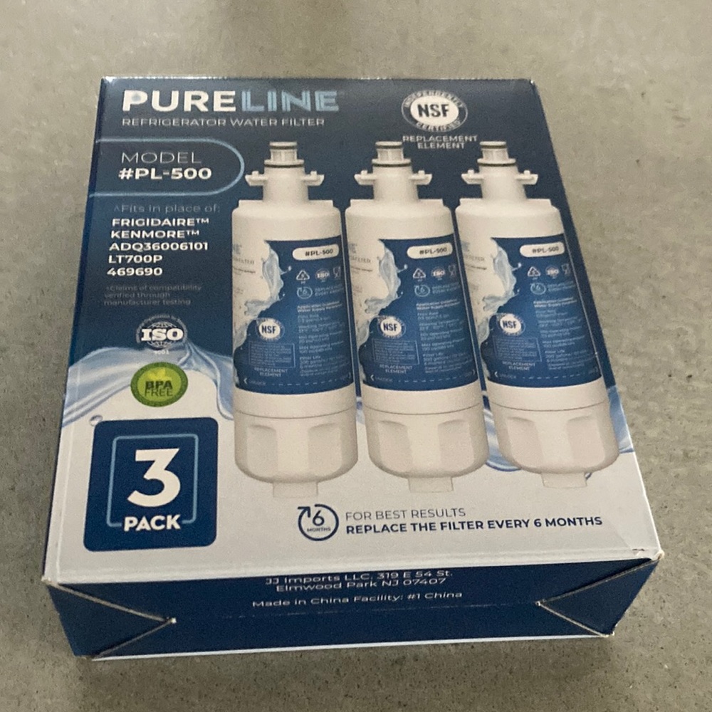 Refrigerator water filter